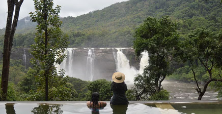 4d/5d Kerala Honeymoon Package Budget  @ 10600 